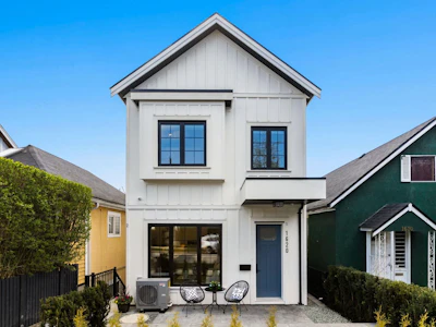 1-1620 E 11th Avenue - 2