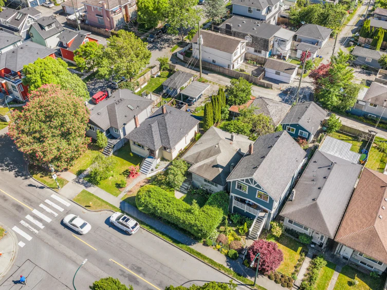880 E 33rd Avenue, Vancouver, BC, V5V 3A5 - 6