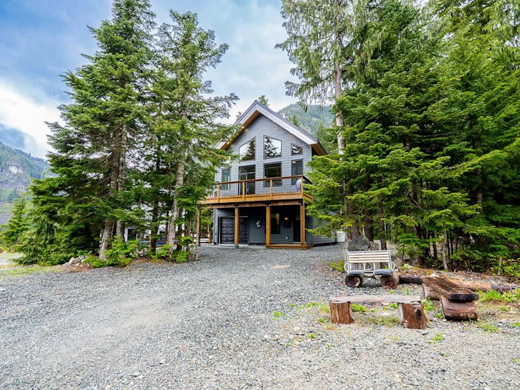 47020 Snowmist Drive, Mission, BC, V0M 1A1
