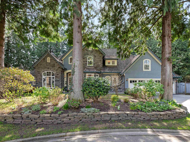 13878 30th Avenue, Surrey BC V4P 2N2