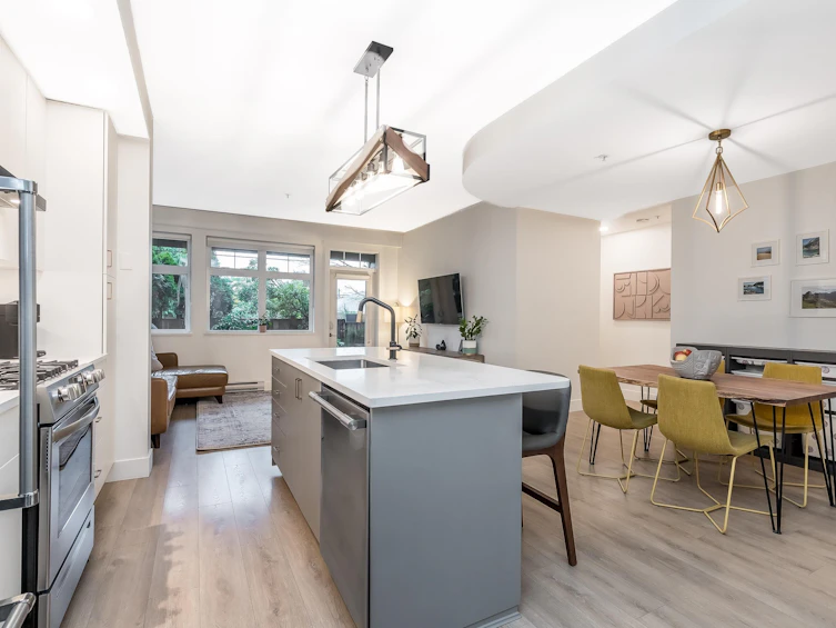 2268 St. George Street, Vancouver, BC, V5T 3R2 - 6