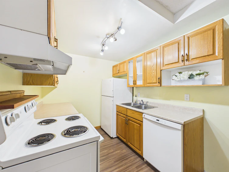 116-7240 Lindsay Road, Richmond, BC, V7C 3M6 - 6