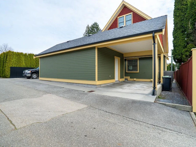 674 Colinet Street, Coquitlam, BC, V3J 4X4 - 3