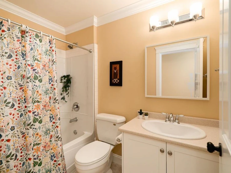 674 Colinet Street, Coquitlam, BC, V3J 4X4 - 24