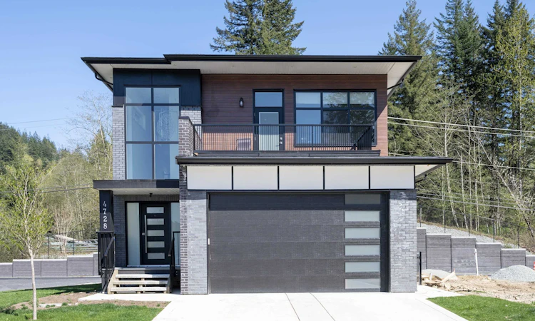 4728 Carl Creek Lane