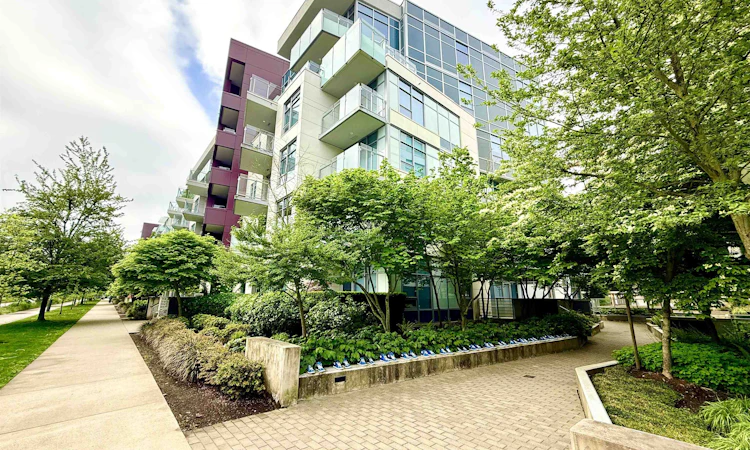 305-5033 Cambie Street