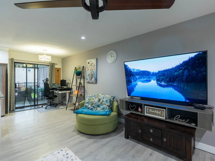 13933 90a Avenue, Surrey, BC, V3V 6Z7 - 8