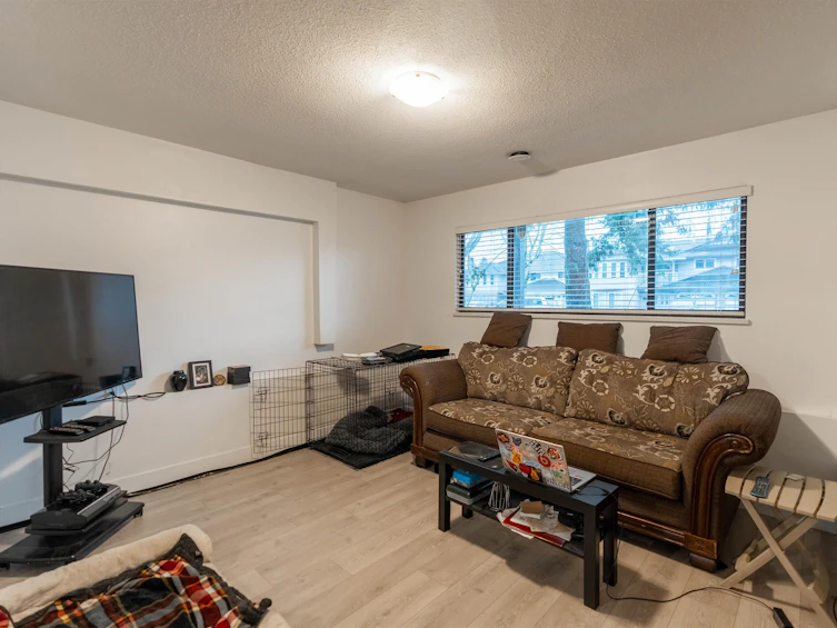 13933 90a Avenue, Surrey, BC, V3V 6Z7 - 20
