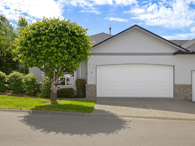 10-3902 Latimer Street, Abbotsford, BC, V2S 7L5 - 2