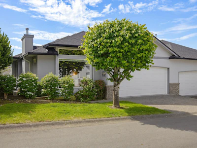 10-3902 Latimer Street - 3