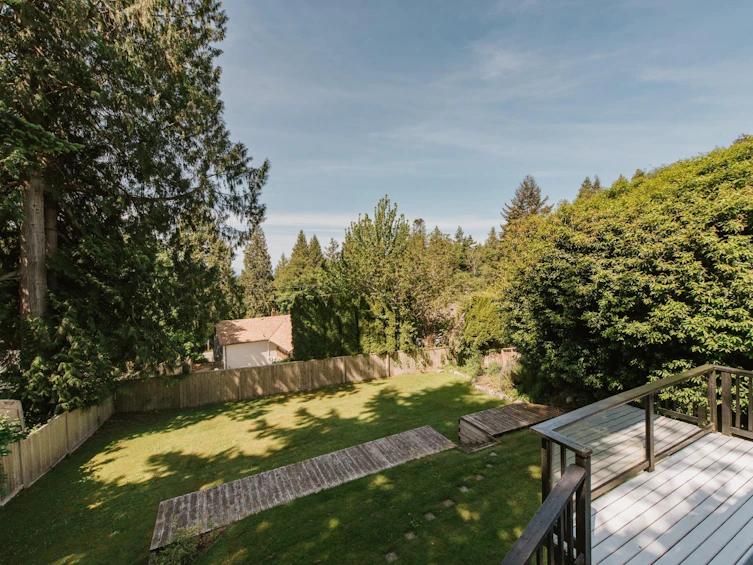 4981 Geer Road, Sechelt, BC, V7Z 0B9 - 25