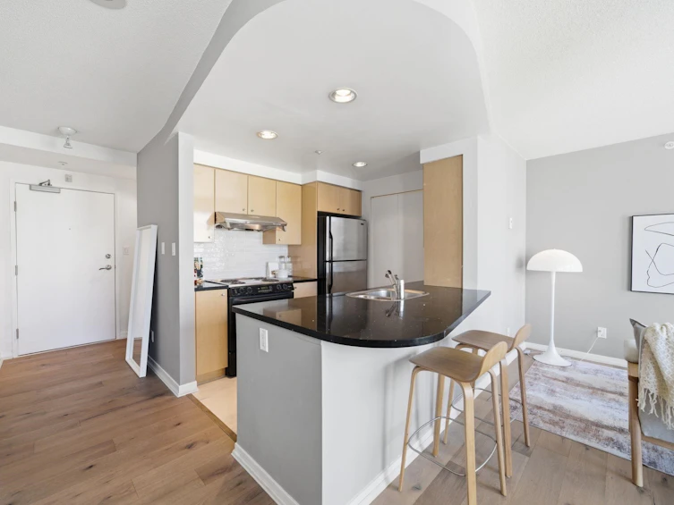 1203-1008 Cambie Street, Vancouver, BC, V6B 6J7 - 4