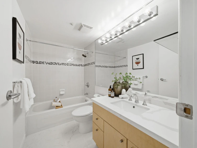 1203-1008 Cambie Street, Vancouver, BC, V6B 6J7 - 16