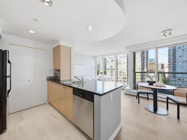 1203-1008 Cambie Street, Vancouver, BC, V6B 6J7 - 8