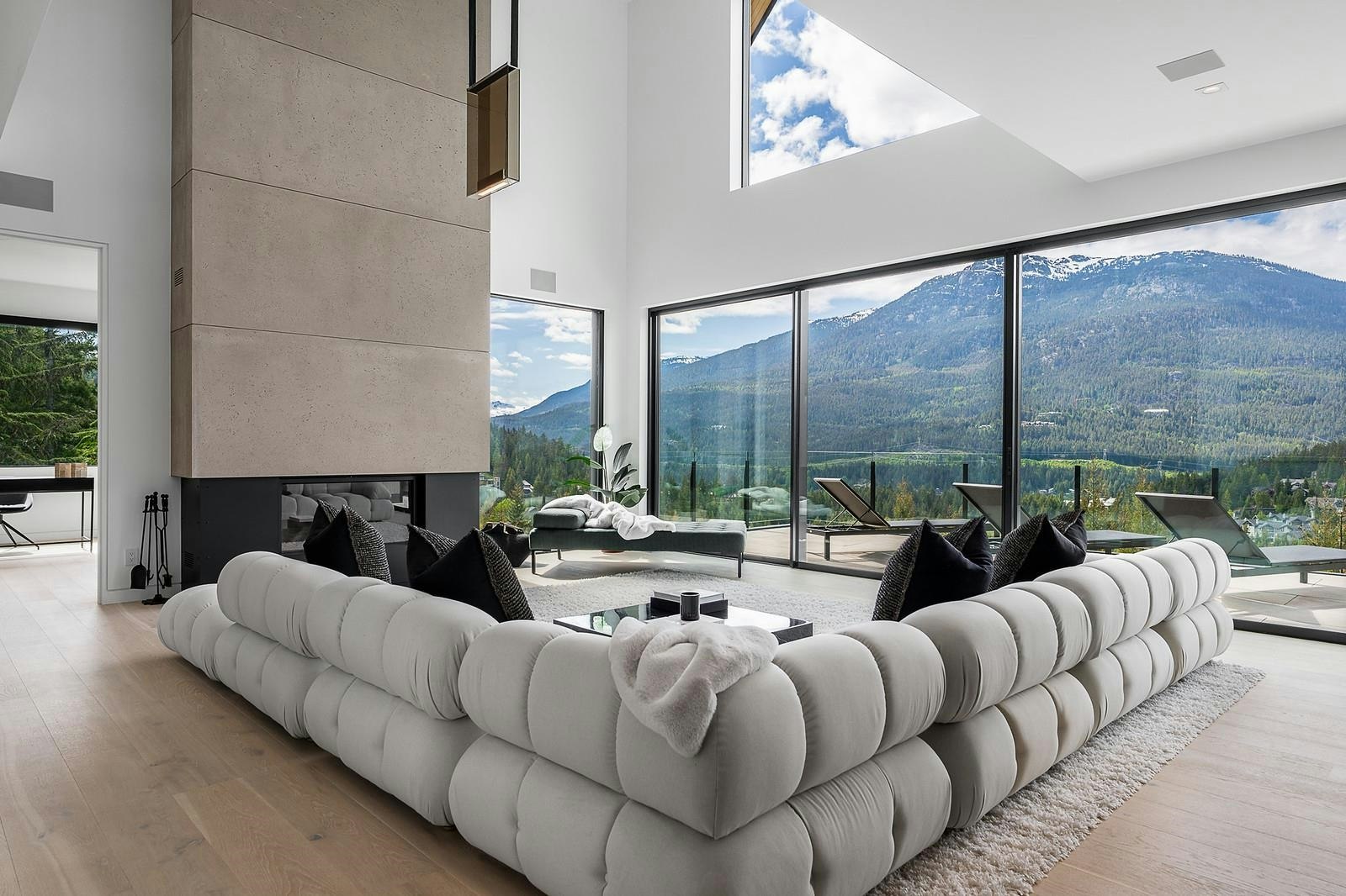 3824 Sunridge Drive, Whistler, BC, V8E 0W1 - 8