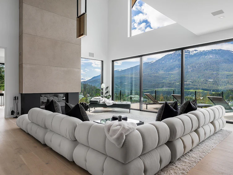 3824 Sunridge Drive, Whistler, BC, V8E 0W1 - 8