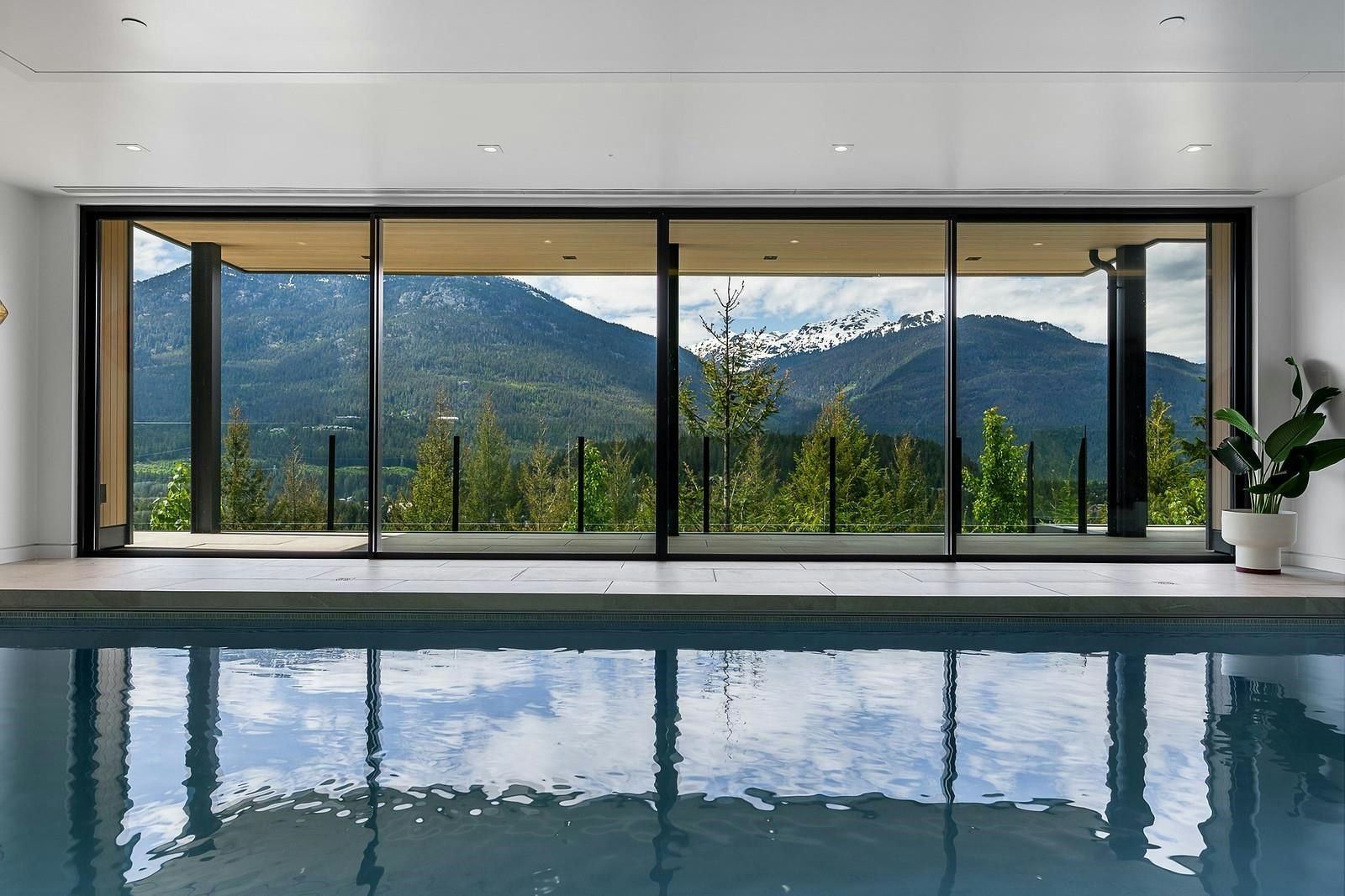3824 Sunridge Drive, Whistler, BC, V8E 0W1 - 36