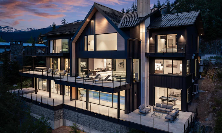 3824 Sunridge Drive