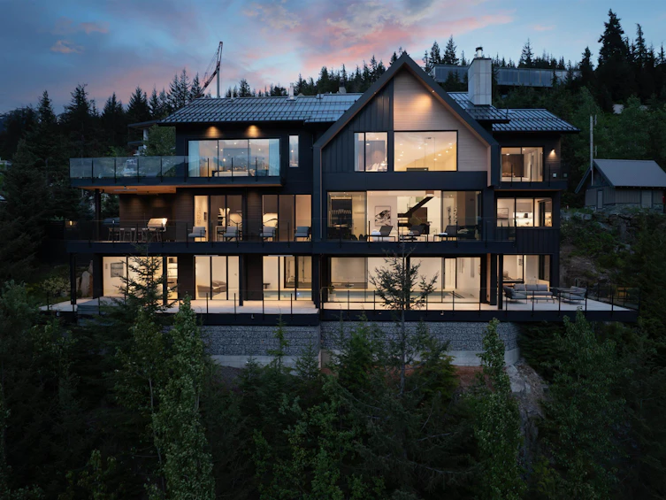3824 Sunridge Drive, Whistler, BC, V8E 0W1 - 2