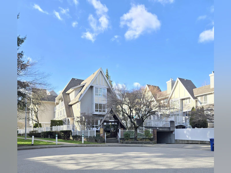 15 - 6577 Southoaks Crescent, Burnaby BC V5E 4J9
