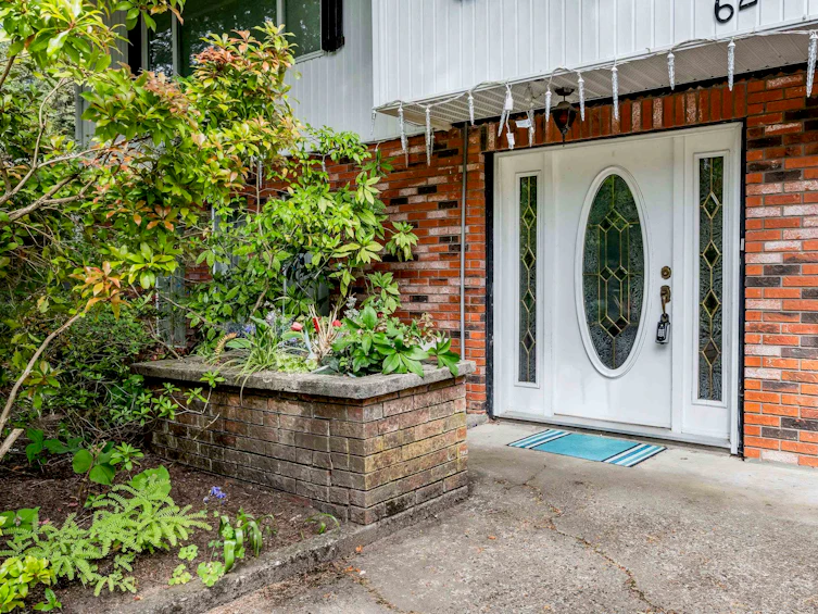 626 Mountain View Road, Cultus Lake, BC, V2R 4Z7 - 4