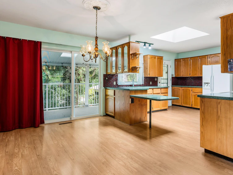 626 Mountain View Road, Cultus Lake, BC, V2R 4Z7 - 13