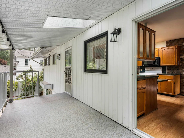 626 Mountain View Road, Cultus Lake, BC, V2R 4Z7 - 25