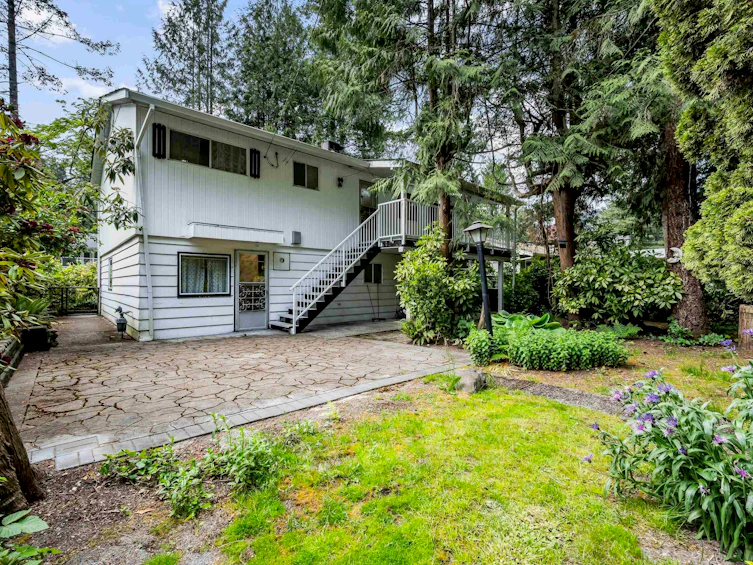 626 Mountain View Road, Cultus Lake, BC, V2R 4Z7 - 37