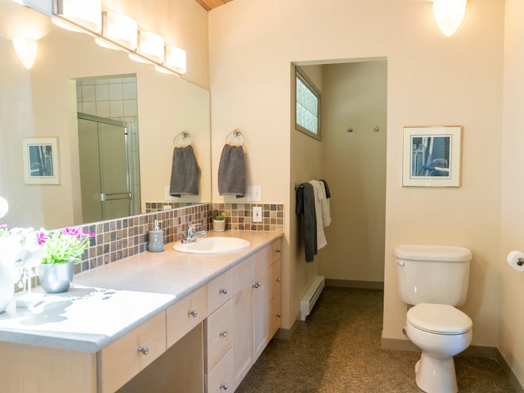 2659 Schooner Way, Pender Island, BC, V0N 2M2 - 20