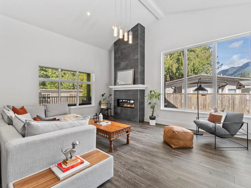 12 - 3295 Sunnyside Road, Port Moody BC V3H 4Z4