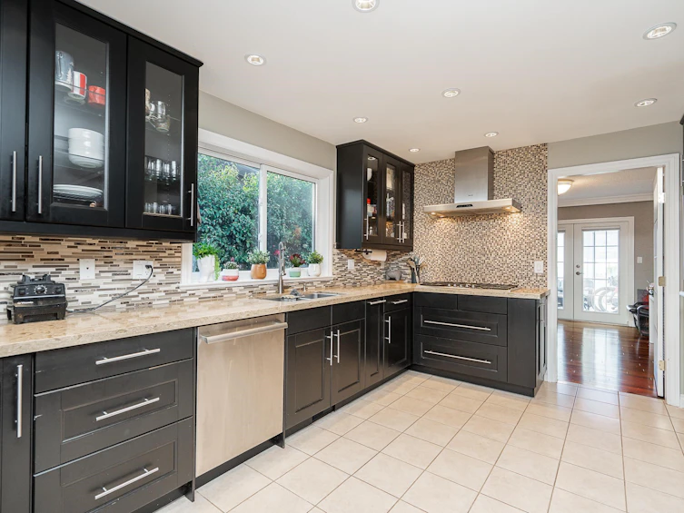 148 Roe Drive, Port Moody, BC, V3H 3M8