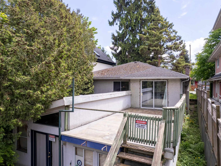 357 E 33rd Avenue, Vancouver, BC, V5V 2Z8 - 7