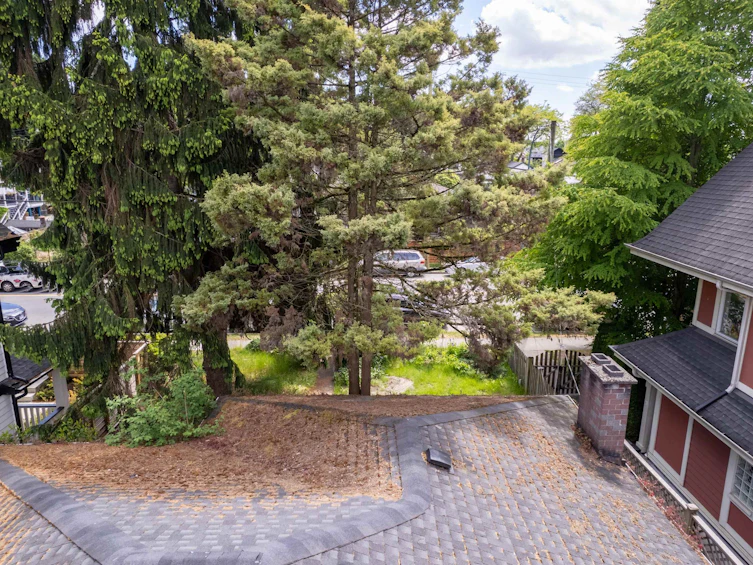 357 E 33rd Avenue, Vancouver, BC, V5V 2Z8 - 8