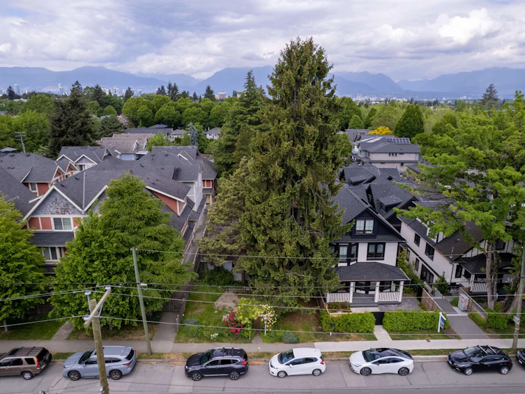 357 E 33rd Avenue, Vancouver, BC, V5V 2Z8 - 37
