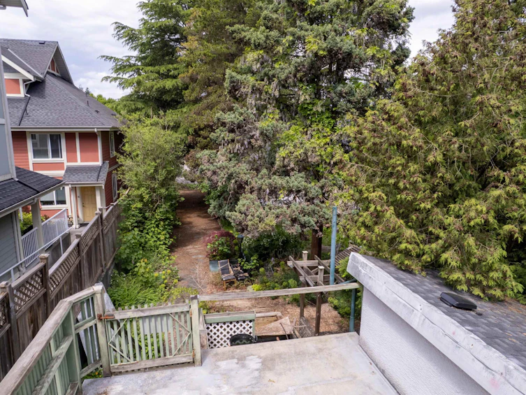 357 E 33rd Avenue, Vancouver, BC, V5V 2Z8 - 11