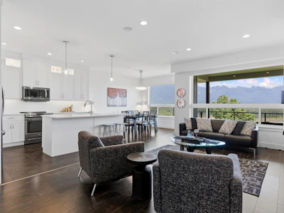 60-43685 Chilliwack Mountain Road - 2