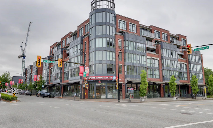 221-3228 Tupper Street