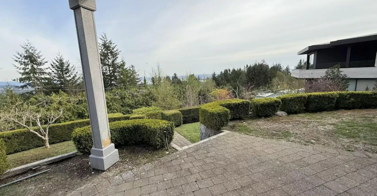 BSMT suite 2-750 Greenwood Road, West Vancouver, BC, V7S 1X7 - 3