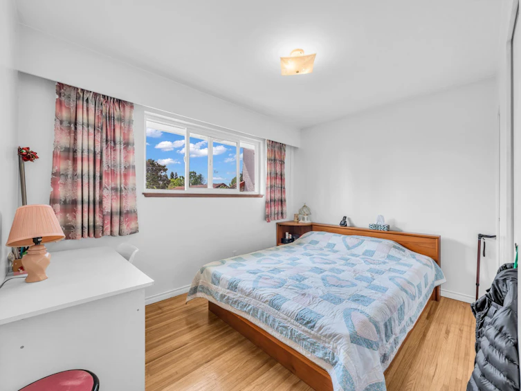 580 W 64th Avenue, Vancouver, BC, V6P 2K9 - 17