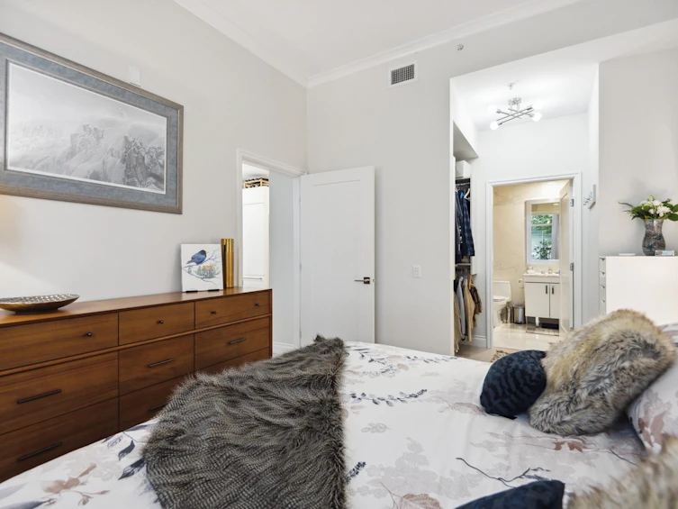112-185 Victory Ship Way, North Vancouver, BC, V7L 0G2 - 13