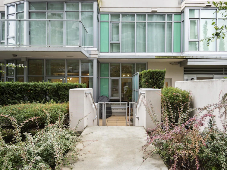 112-185 Victory Ship Way, North Vancouver, BC, V7L 0G2