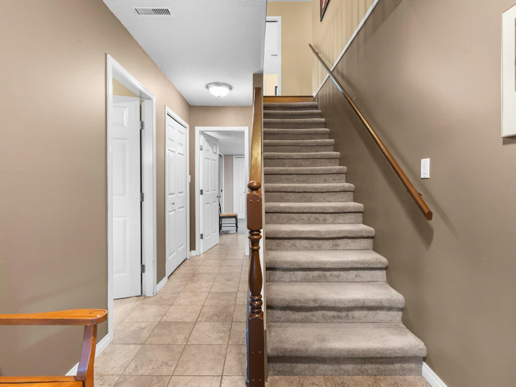 31472 Crossley Court, Abbotsford, BC, V2T 5G8 - 25