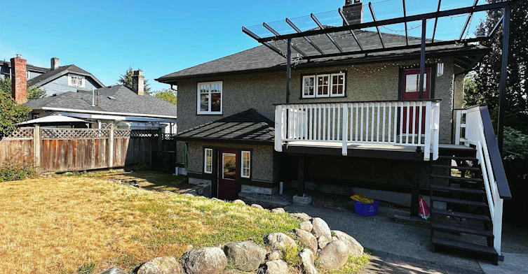 742 6th E Street, North Vancouver, BC, V7L 1R6 - 3