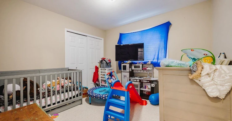 UPPER-45821 Thomas Road, Chilliwack, BC, V2R 1B8 - 12
