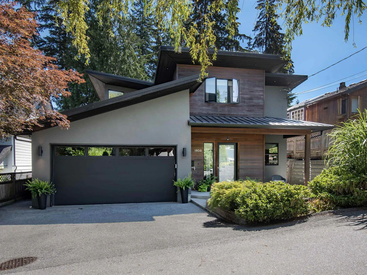 1930 Panorama Drive, North Vancouver, BC, V7G 1V1