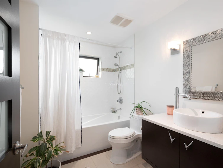 1930 Panorama Drive, North Vancouver, BC, V7G 1V1 - 16