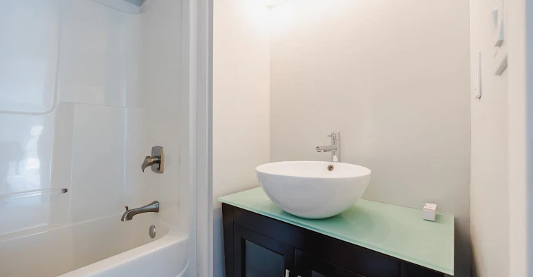 STUDIO-45821 Thomas Road, Chilliwack, BC, V2R 1B8 - 4