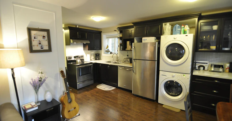 19029 67a Avenue, Surrey, BC, V4N 6A2 - 3