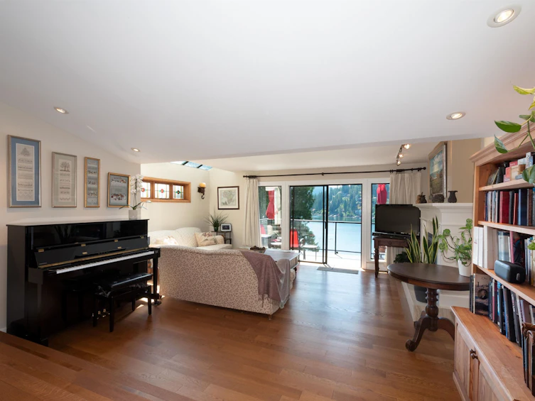 2643 Panorama Drive, North Vancouver, BC, V7G 1V7 - 11