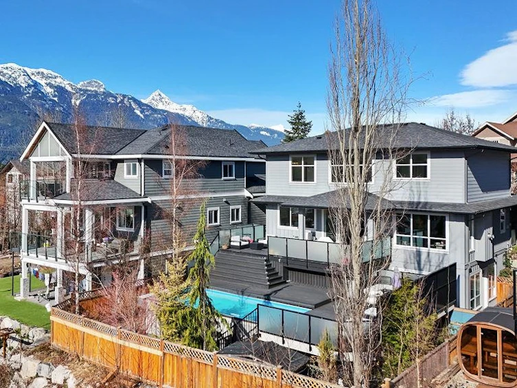 2954 Strangway Place, Squamish, BC, V8B 0P8 - 39